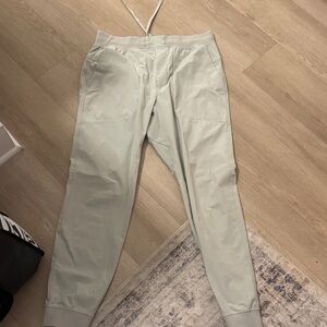 Men's Lulu Lemon ABC jogger